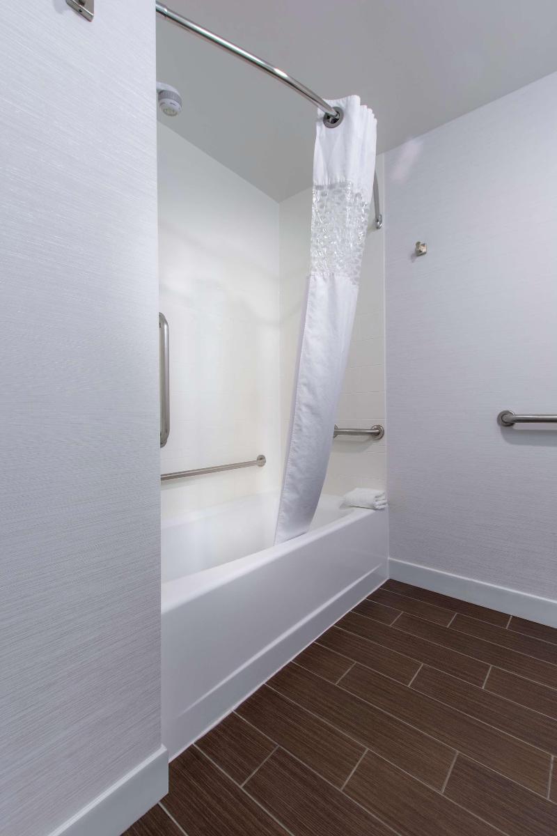 Hampton Inn Great Falls image