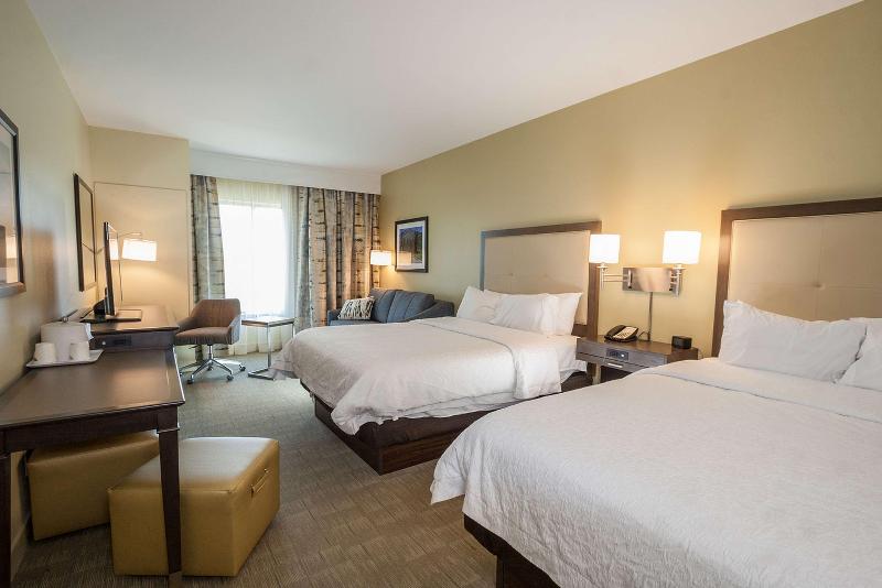 Hampton Inn Great Falls image