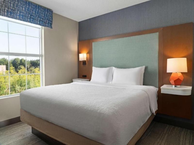 Hampton Inn South Kingstown - Newport Area image