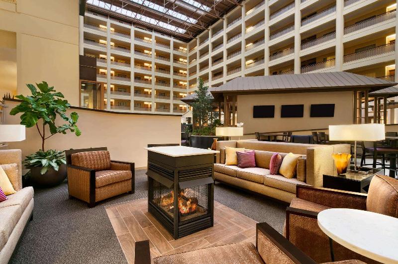 Embassy Suites by Hilton Chicago North Shore