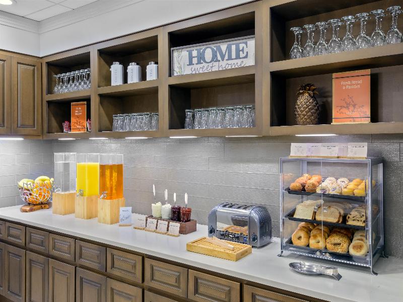 Homewood Suites by Hilton Orlando-UCF Area image