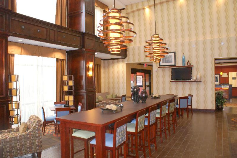 Hampton Inn & Suites Brenham image
