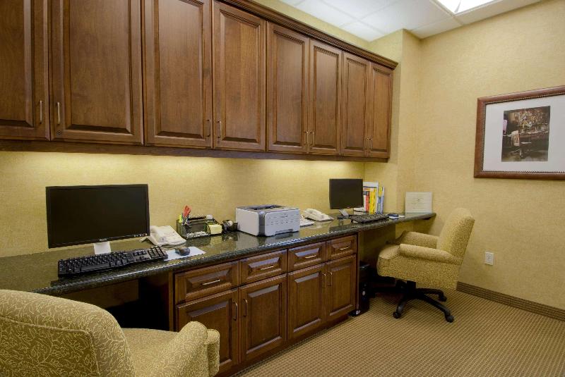 Homewood Suites by Hilton Sacramento Airp Natomas