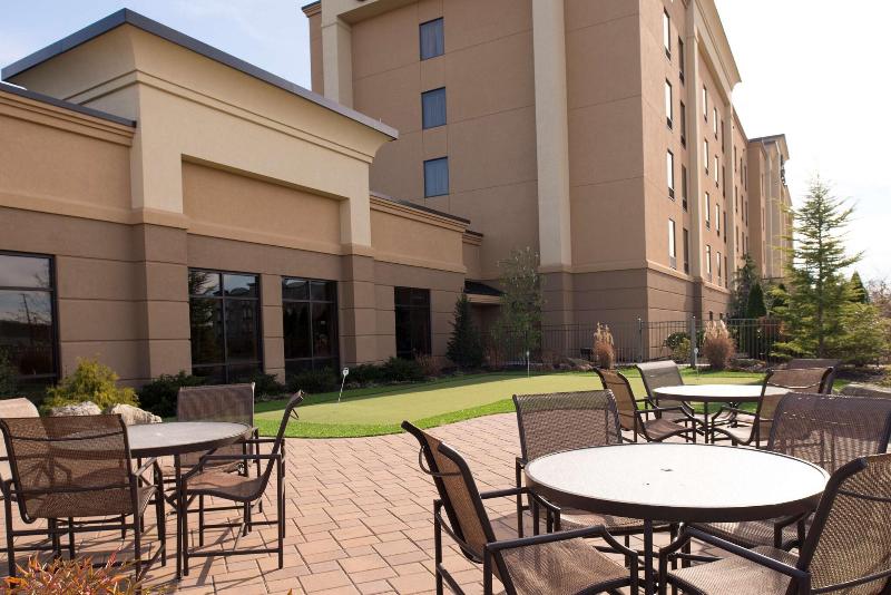 Hampton Inn & Suites Vineland image