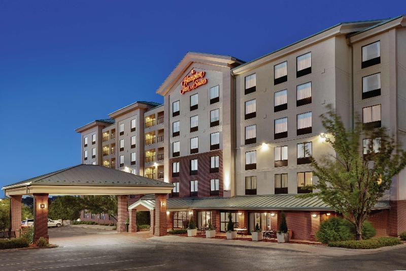 Hampton Inn AND Suites Denver Cherry Creek