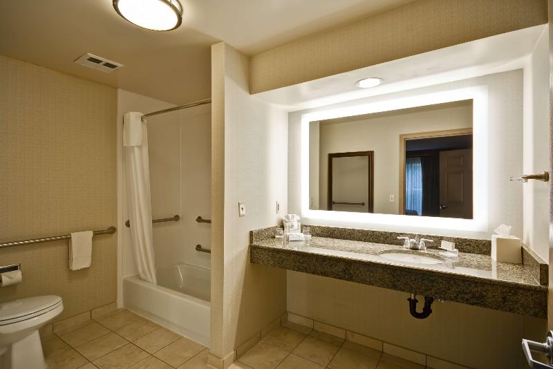 Homewood Suites by Hilton Hillsboro/Beaverton image