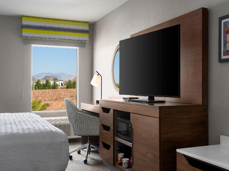 Hampton Inn St. George image