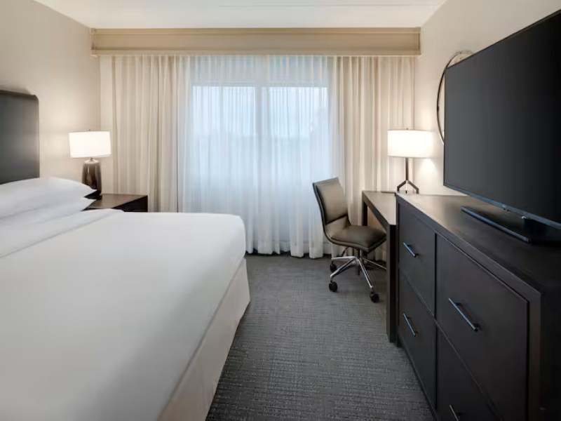 Embassy Suites Detroit Troy Auburn Hills image