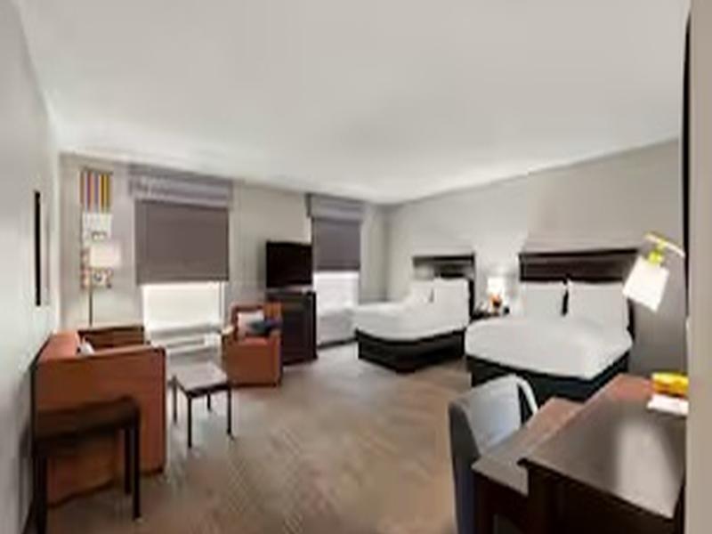 Hampton Inn & Suites Mt. Vernon Belvoir Alexandria image