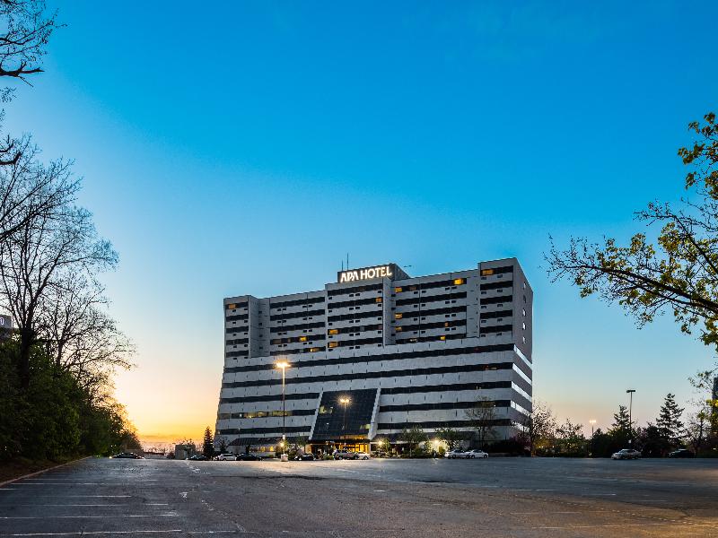 APA Hotel Woodbridge image