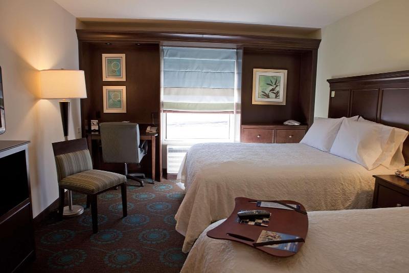 Hampton Inn Colby image