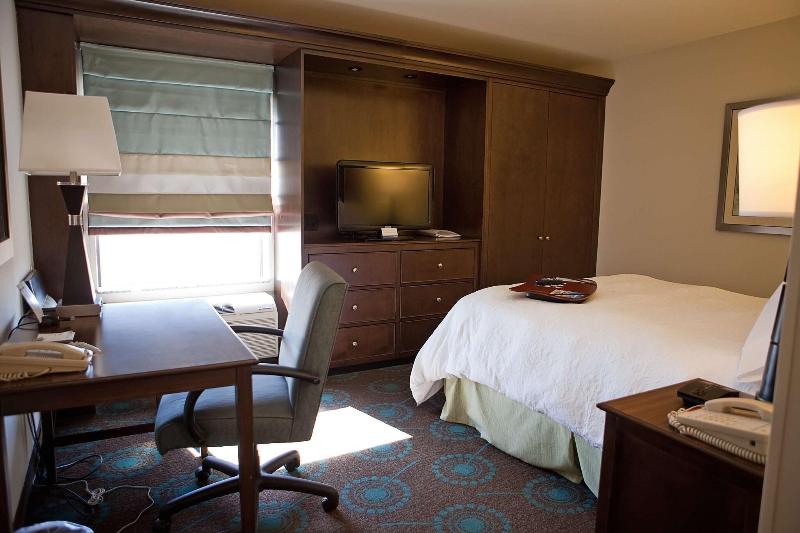 Hampton Inn Colby image