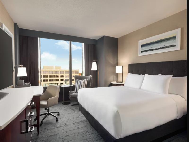 Hilton Burlington image