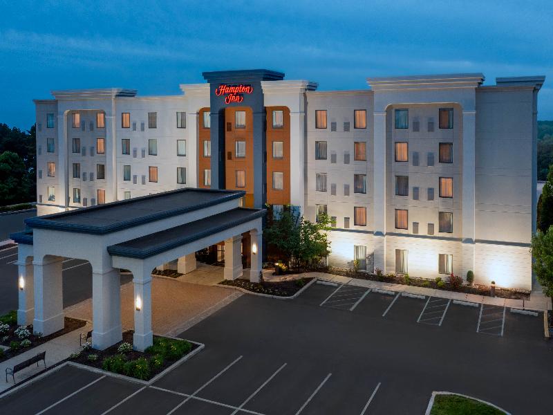 Hampton Inn South Plainfield-Piscataway image