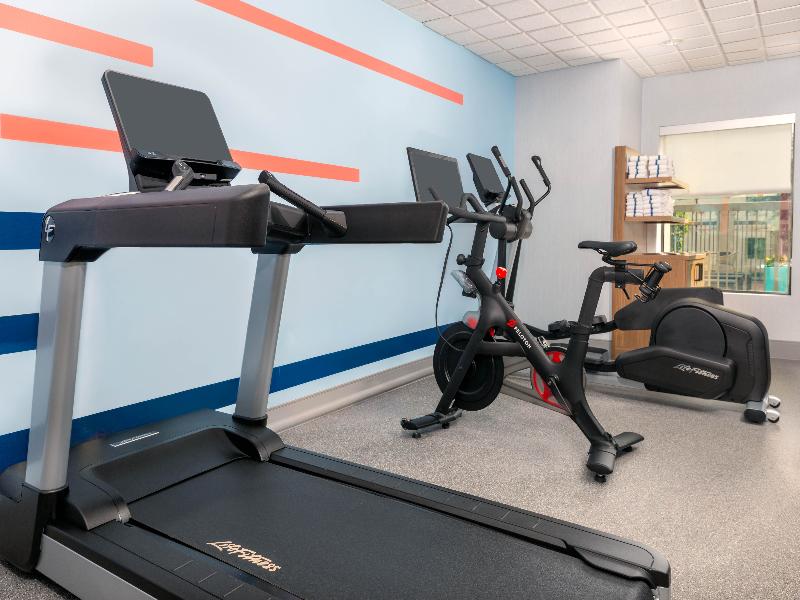 Hampton Inn South Plainfield-Piscataway image