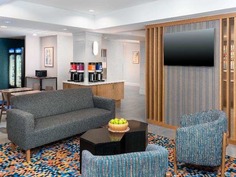 Hampton Inn South Plainfield-Piscataway image