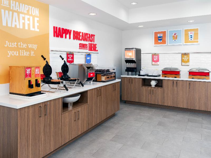 Hampton Inn South Plainfield-Piscataway image