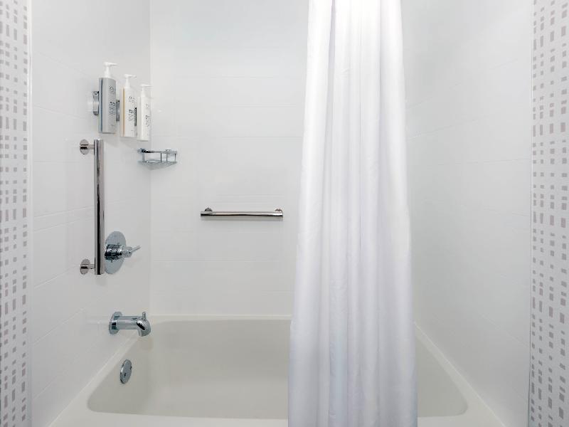 Hampton Inn South Plainfield-Piscataway image