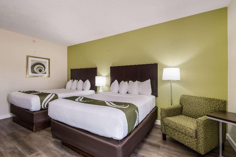 Quality Inn & Suites Quincy - Downtown image