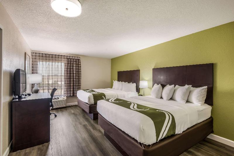 Quality Inn & Suites Quincy - Downtown image