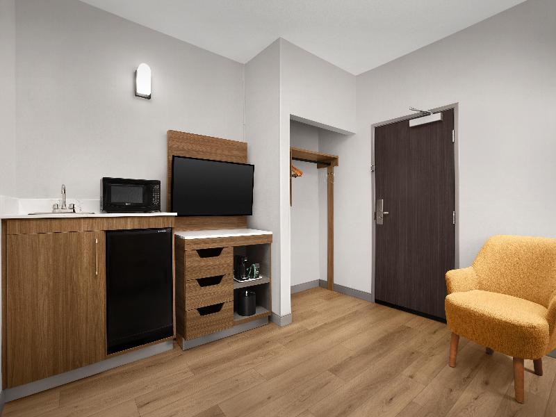 Hampton Inn & Suites San Clemente image