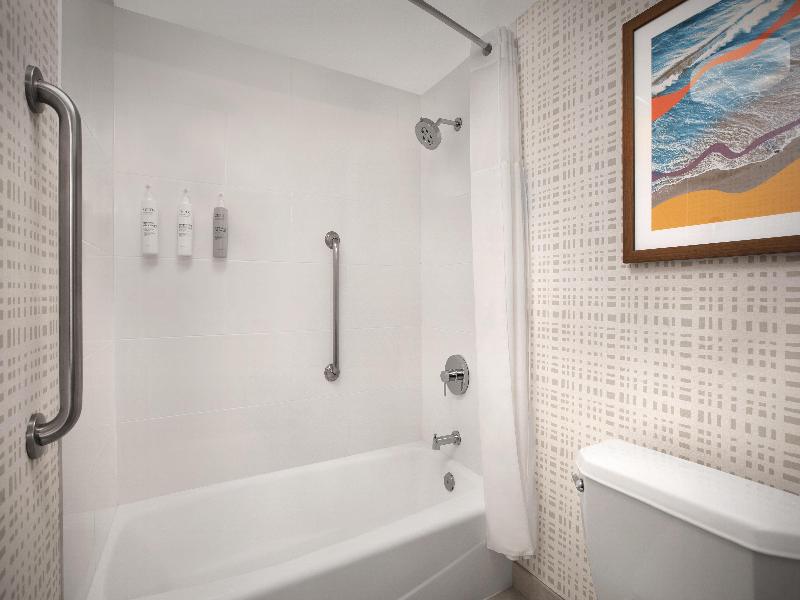 Hampton Inn & Suites San Clemente image