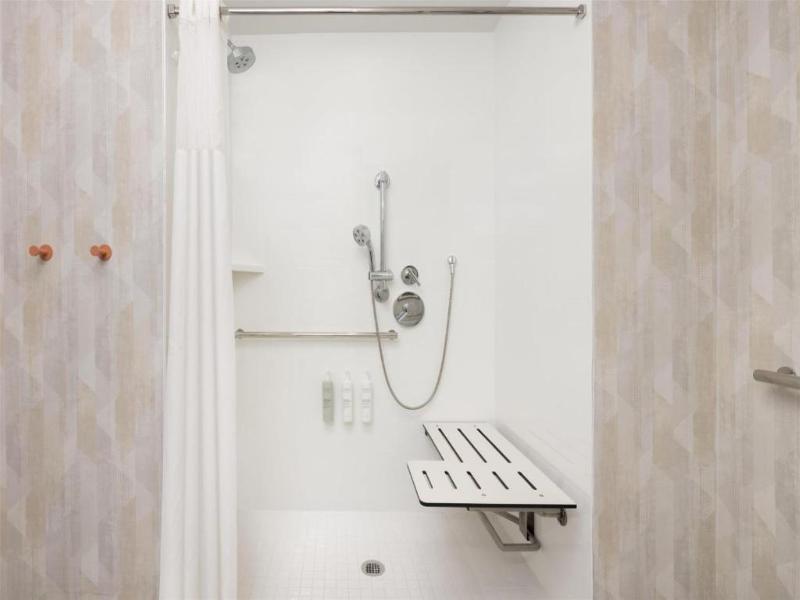 Hampton Inn & Suites Jekyll Island image