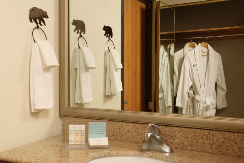 Hampton Inn Kalispell image