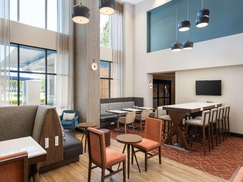 Hampton Inn & Suites Yuba City image