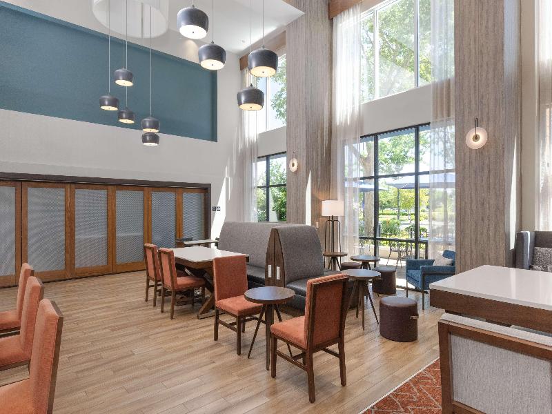 Hampton Inn & Suites Yuba City image