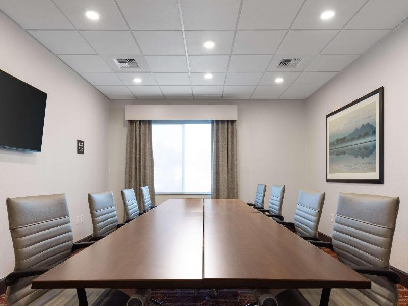 Hampton Inn & Suites Yuba City image