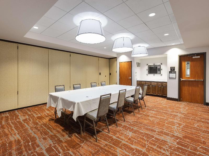 Hampton Inn & Suites Yuba City image