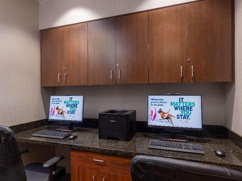 Hampton Inn & Suites Yuba City image