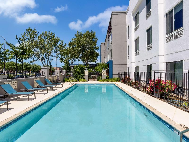 Hampton Inn & Suites Yuba City image
