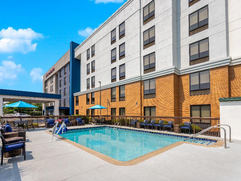 Hampton Inn & Suites Valley Forge/Oaks image