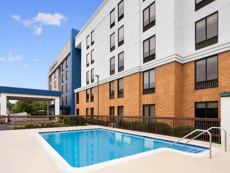Hampton Inn & Suites Valley Forge/Oaks image