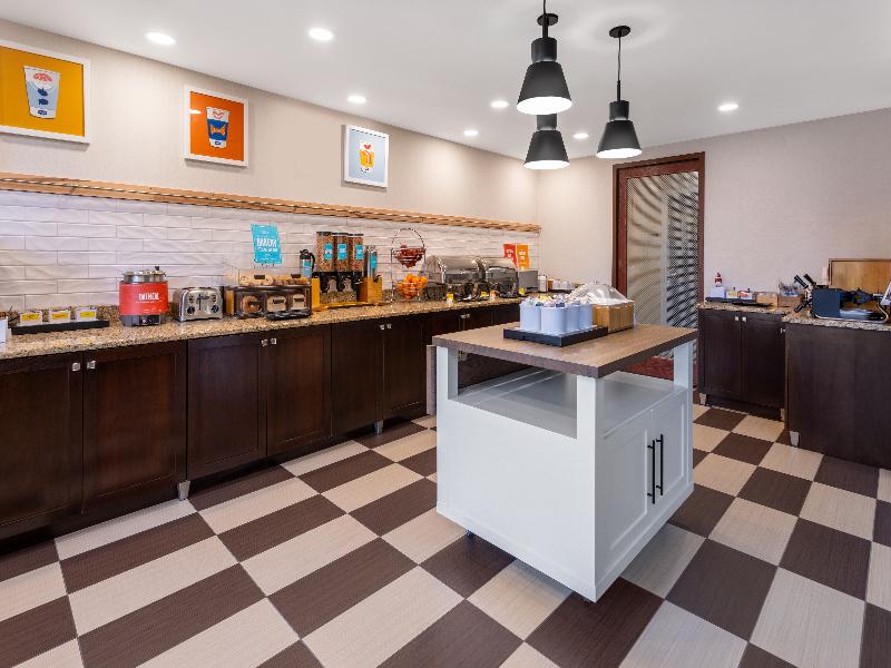 Hampton Inn & Suites Valley Forge/Oaks image