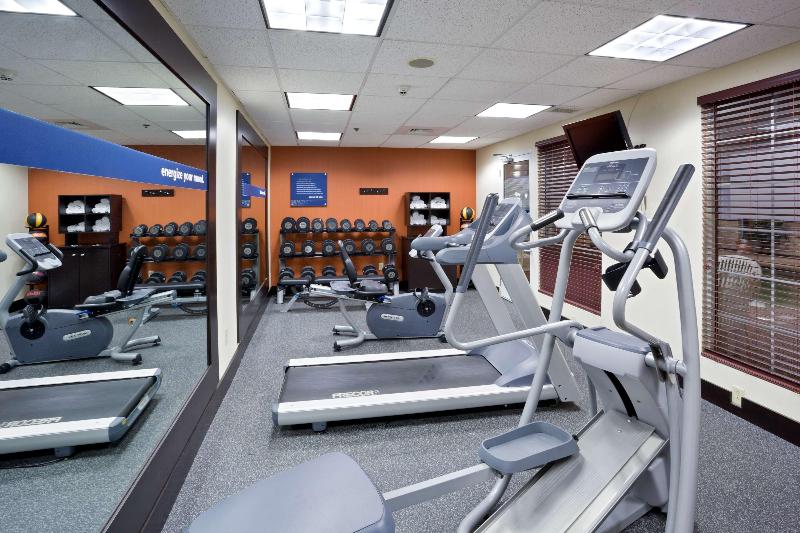Hampton Inn Sturbridge image