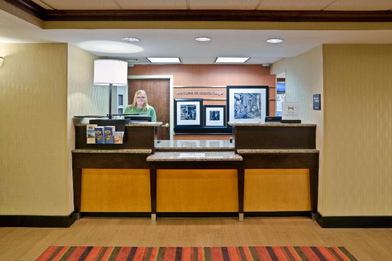 Hampton Inn Sturbridge image
