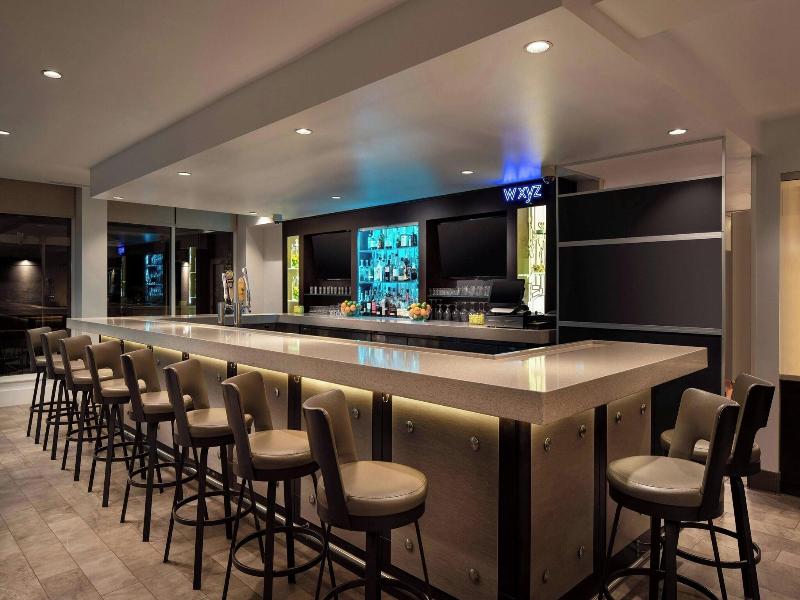 Aloft Mountain View image