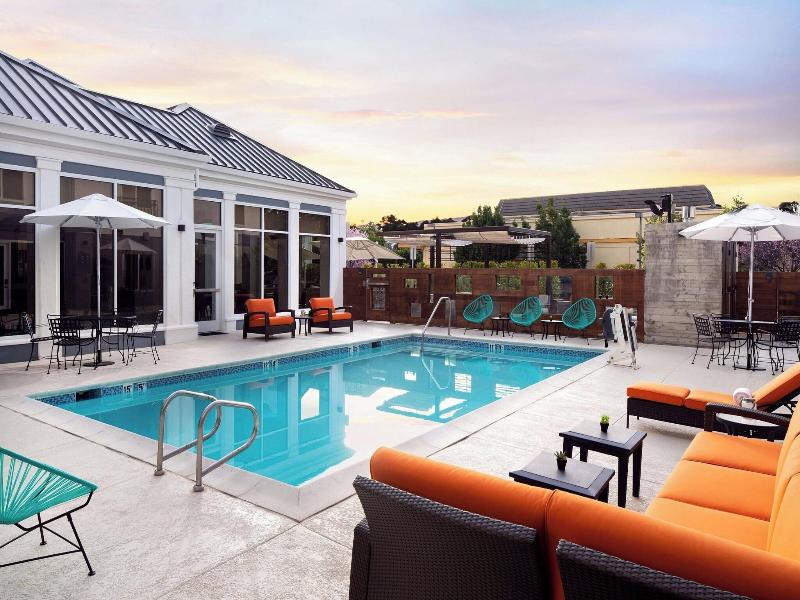 Aloft Mountain View image