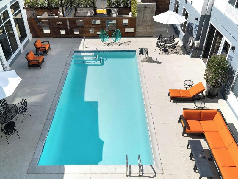 Aloft Mountain View image