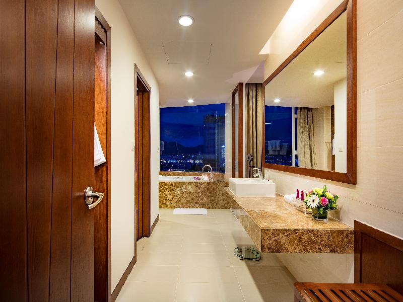 TTC Hotel Michelia image