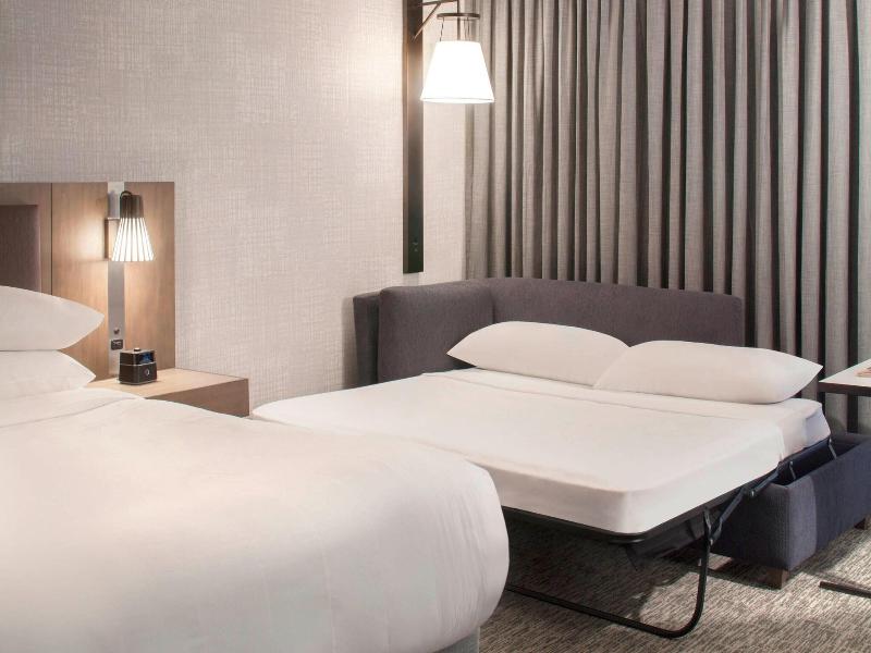 Dallas Marriott Downtown image