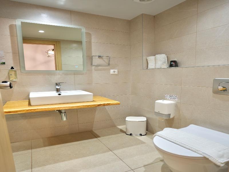 Telesilla image