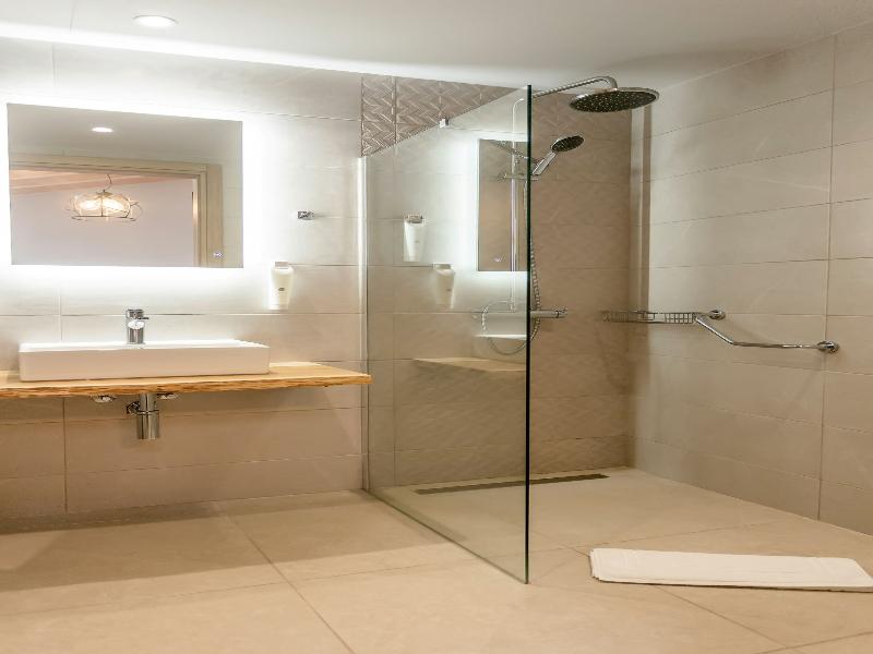Telesilla image