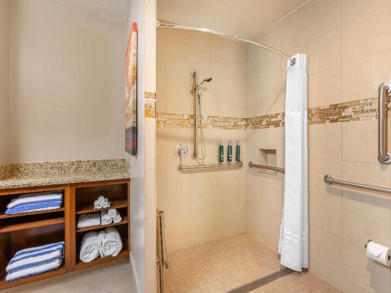 Hilton Vacation Club Varsity Club Tucson image