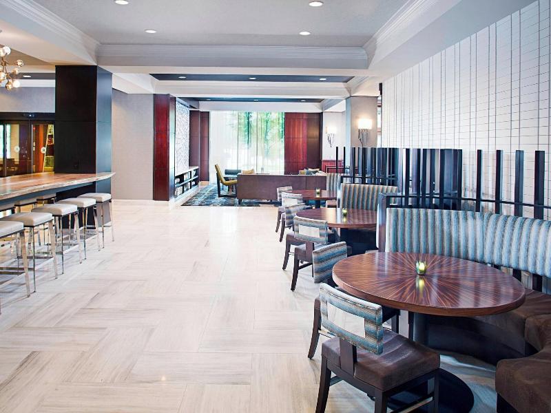 Dallas Marriott Suites Medical/Market Center image