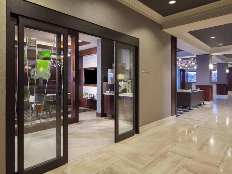 Dallas Marriott Suites Medical/Market Center image