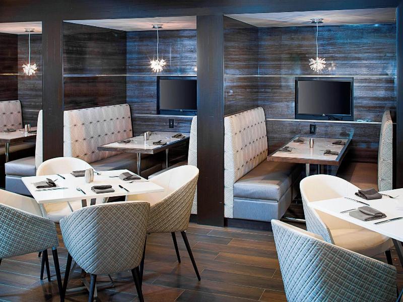 Dallas Marriott Suites Medical/Market Center image